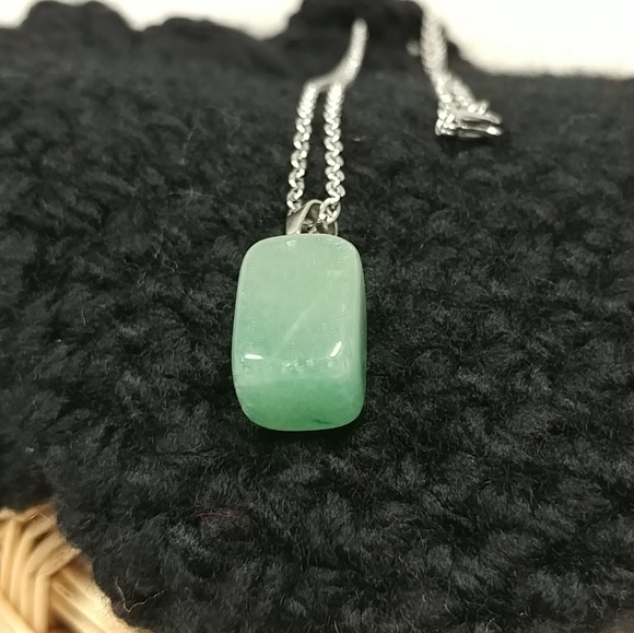 Green Aventurine Necklace Natural Gemstone Pendant Stainless-Steel Necklace NEW - Picture 8 of 17